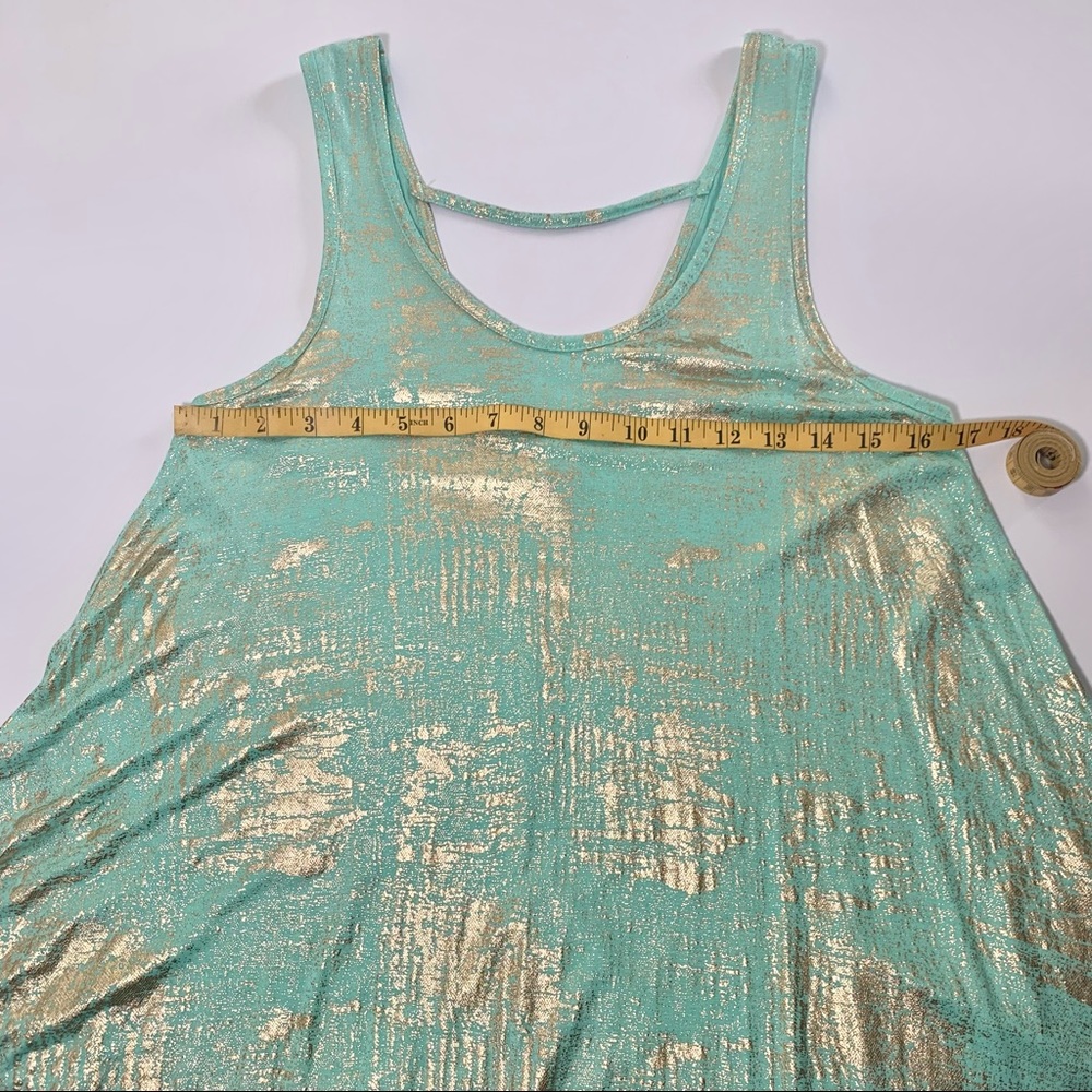 Jennifer Lopez Tank - Picture 5 of 7